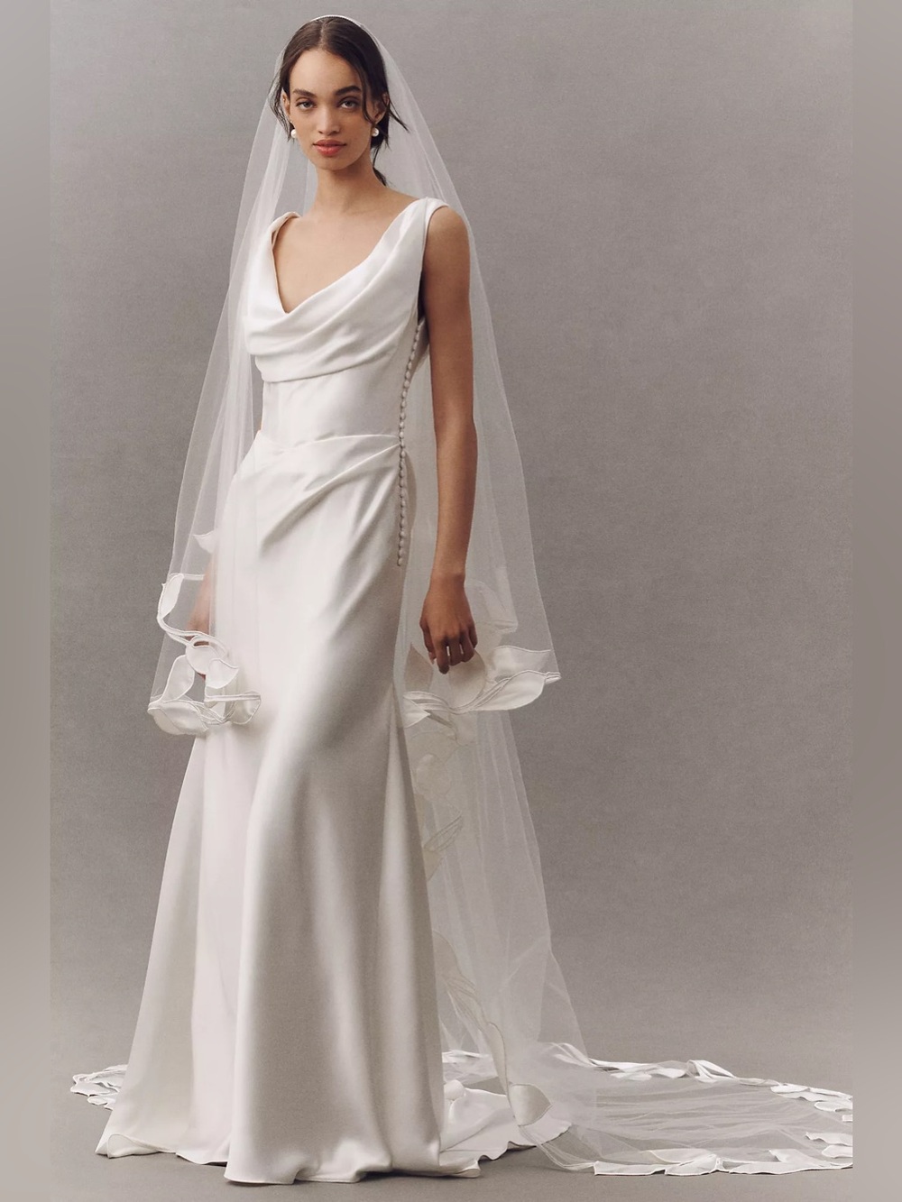 Anthropologie Anaura Large Petal Cathedral Veil
